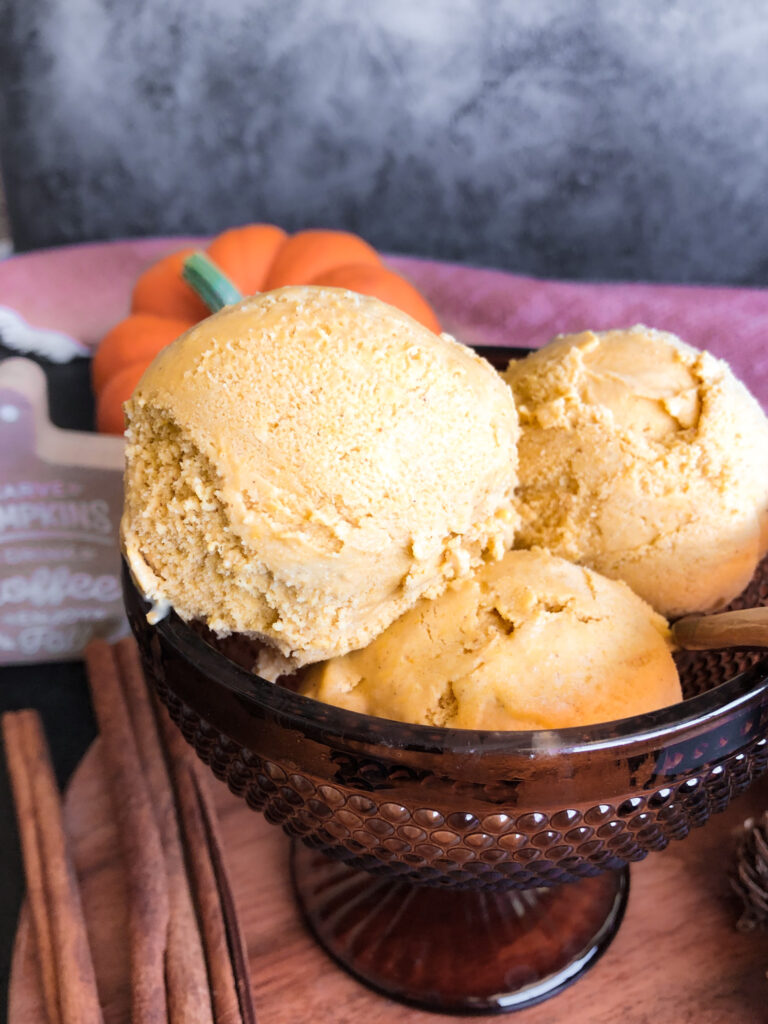 Homemade Pumpkin Ice Cream