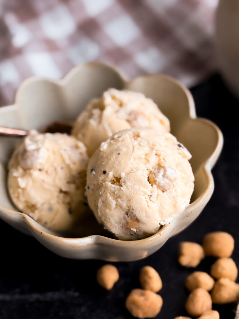 Healthy Chocolate Chip Cookie Dough Ice Cream