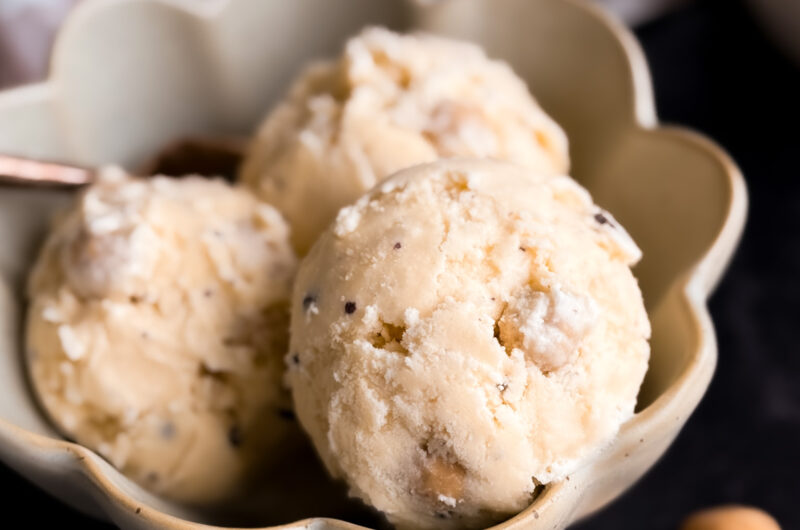 Healthy Chocolate Chip Cookie Dough Ice Cream