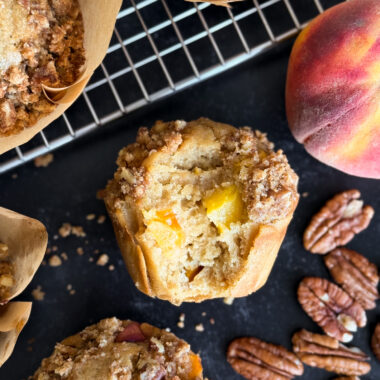 Peach muffins with pecan crumble