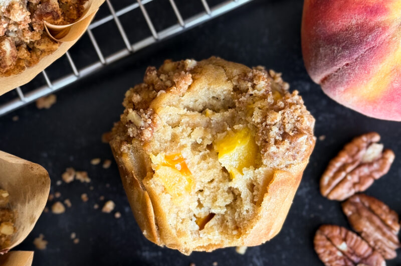 Peach muffins with pecan crumble
