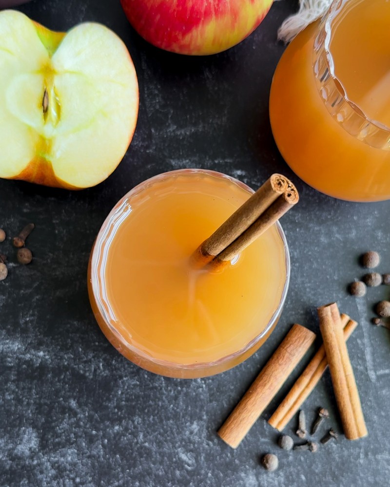Homemade Spiced Apple Cider (Mulled Apple Cider)