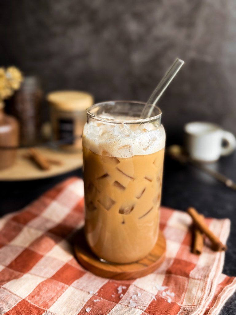 Iced Maple Cinnamon Latte