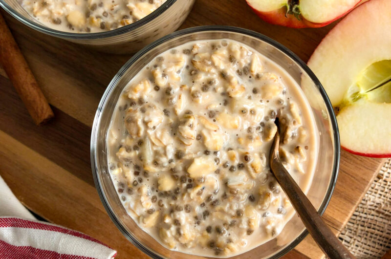 Cinnamon Apple Overnight Oats
