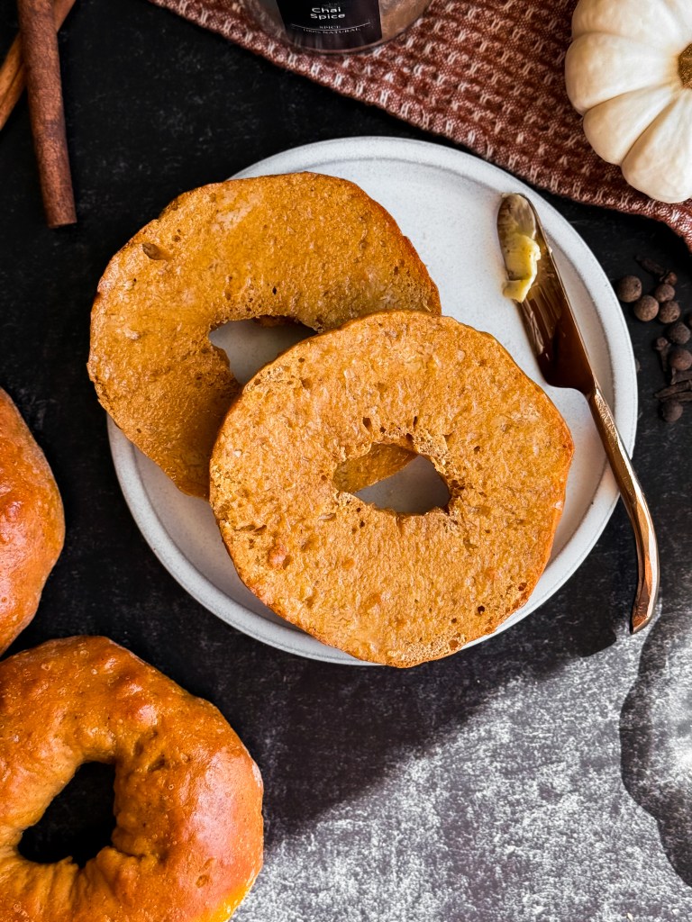 Pumpkin Chai Protein Bagels | Wholesome Fall Breakfast with Real Pumpkin & Warm Spices