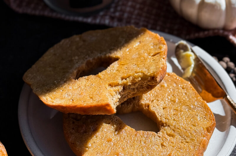Pumpkin Chai Protein Bagels | Wholesome Fall Breakfast with Real Pumpkin & Warm Spices