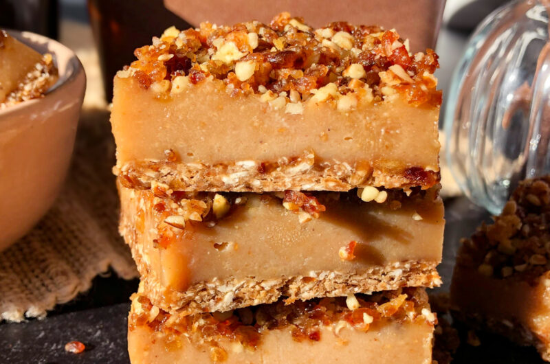 Healthy No-Bake Pecan Pie Bars