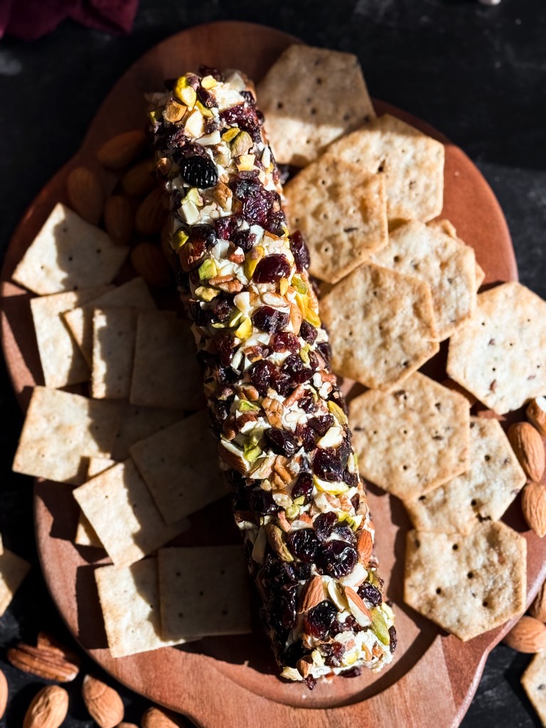 Christmas Cheese Log - a quick and easy Christmas appetizer