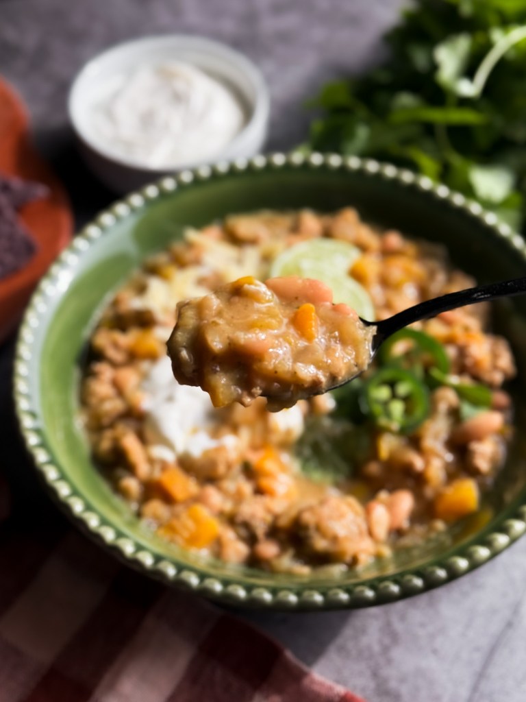 Salsa Verde Chicken Chili by home-cooked living