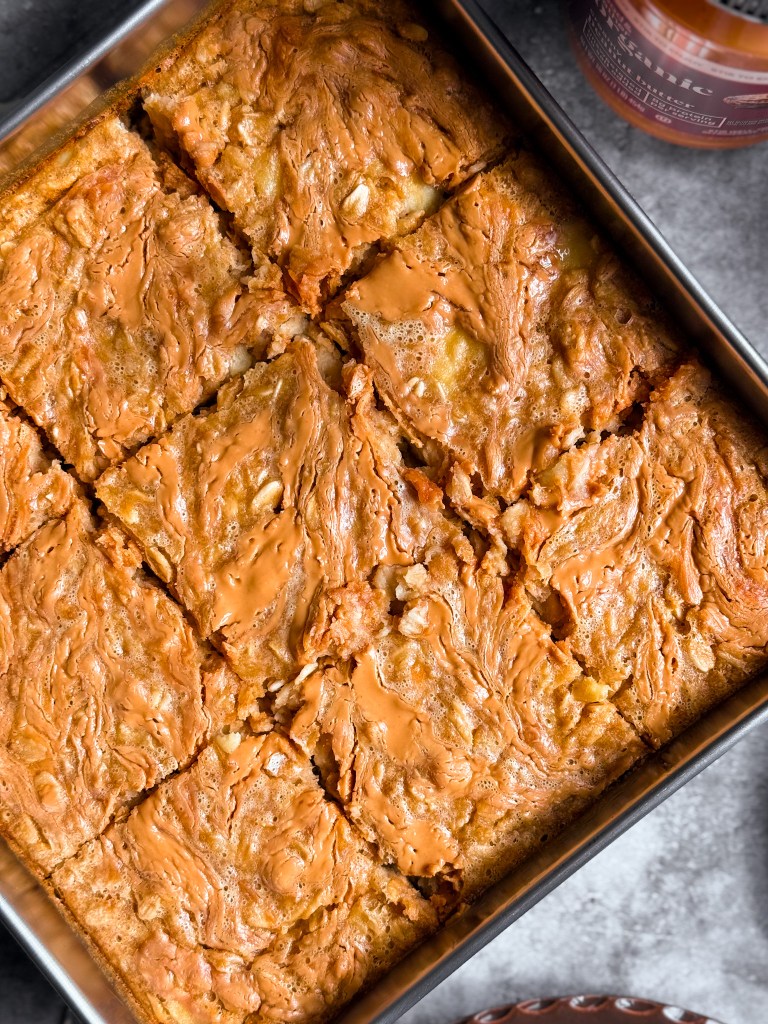 Meal-prep Peanut Butter Banana Baked Oatmeal - gluten-free and dairy-free!