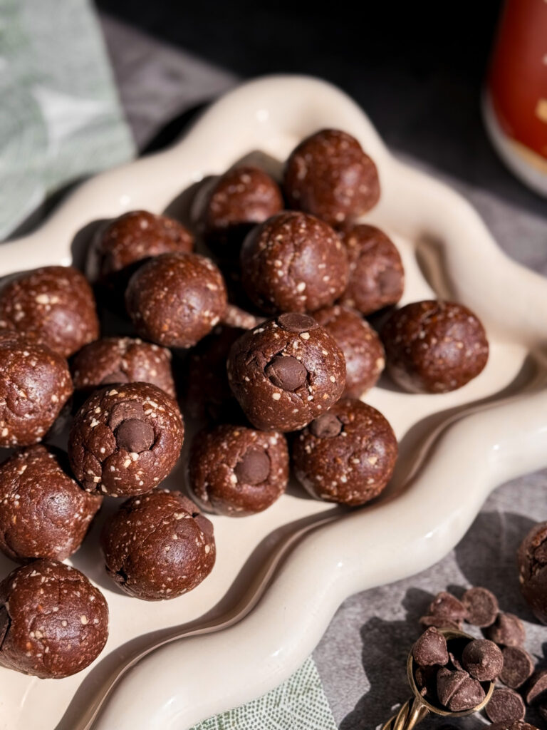 Chewy Chocolate Nourish Balls that are chewy, easy, healthy, and so delicious.